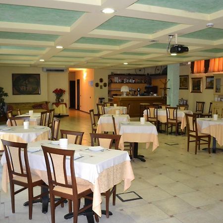 Albergo La Piana Ghedi Екстер'єр фото